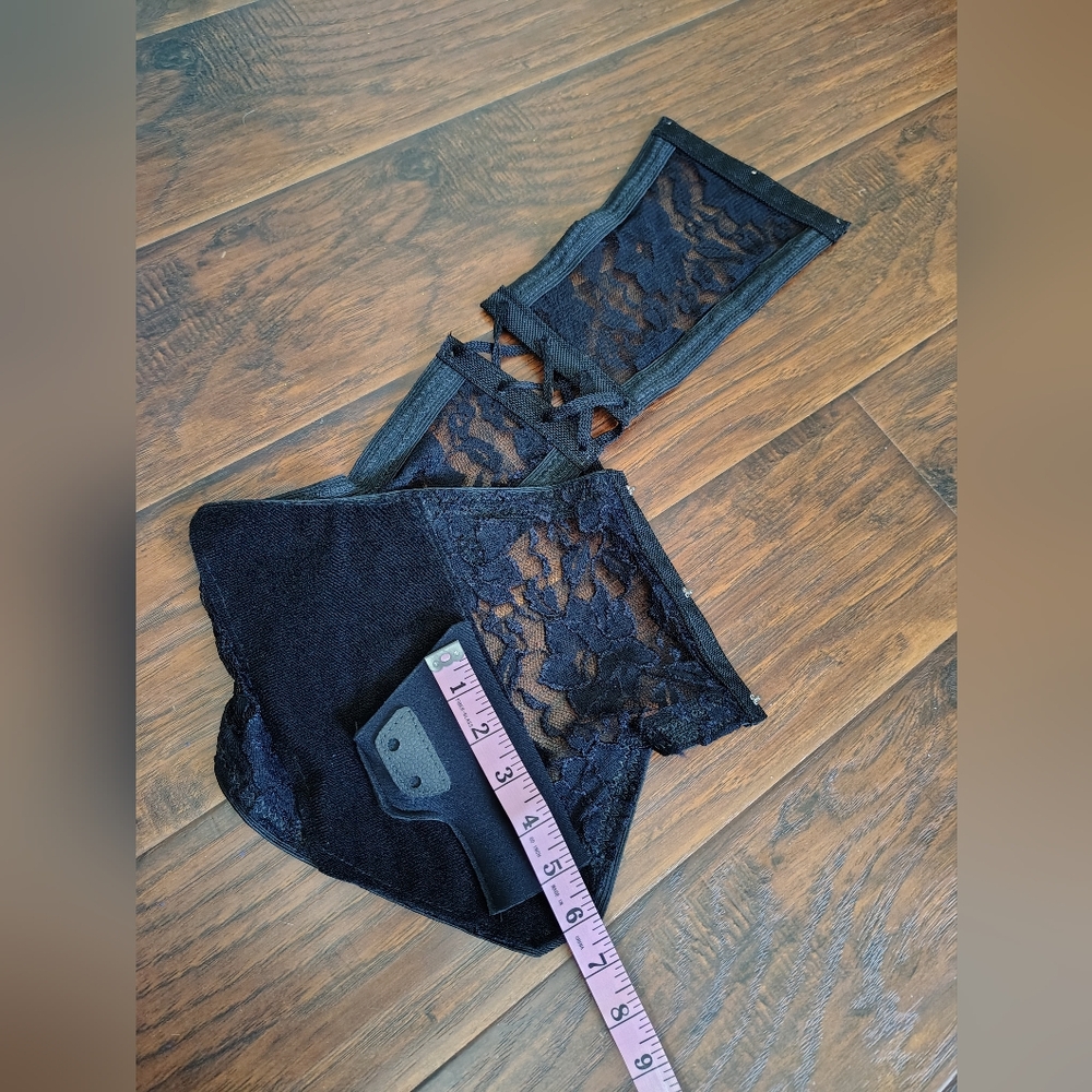 Lace waist handgun holster - Picture 5 of 5